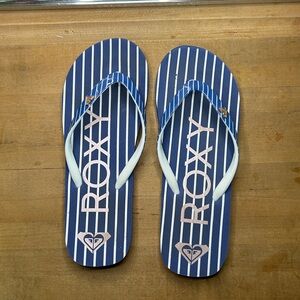 ROXY Girl’s Tahiti Sandal Flip-Flop size 2/3Y